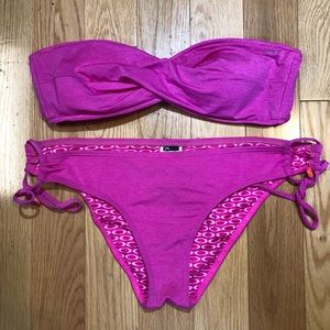 Oakley Bikini